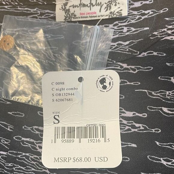 Free People Blooms For You blouse - Picture 6 of 6